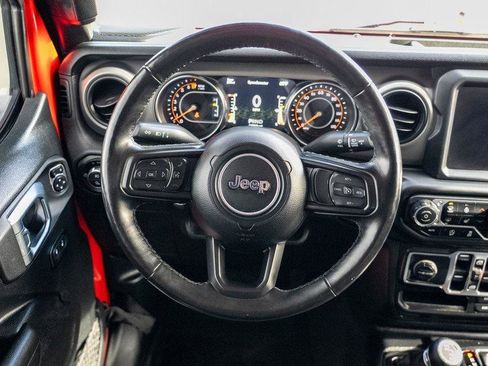 Used 2021 Jeep Gladiator Willys image 18