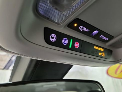 Used 2020 Chevrolet Malibu LS image 22