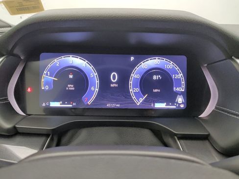 Used 2023 Jeep Grand Cherokee Altitude AWD/4WD image 23