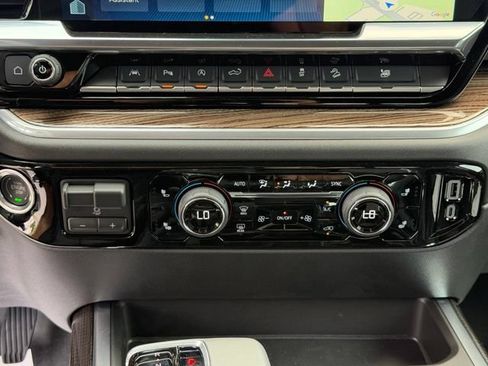 New 2026 Chevrolet Silverado 1500 RST AWD/4WD image 33