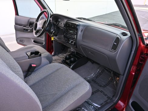 Used 2002 Ford Ranger 4x4 SuperCab image 12