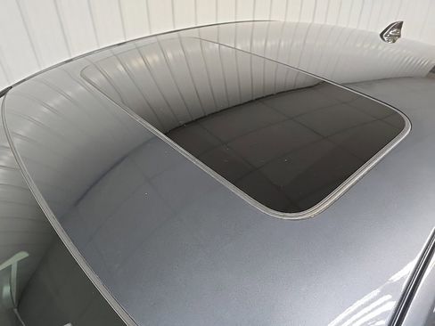 Used 2023 Honda Accord EX image 11