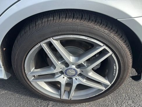 Used 2014 Mercedes-Benz E 350 Sedan image 25