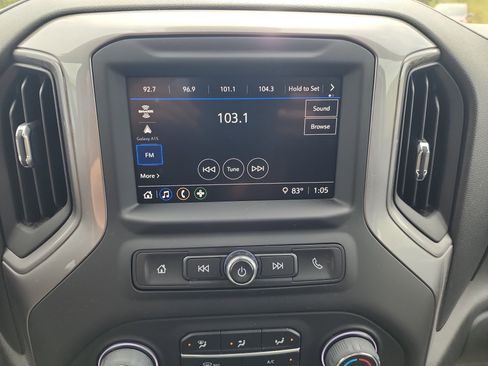 Certified 2023 Chevrolet Silverado 1500 Custom image 16