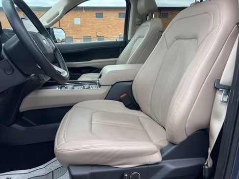 Certified 2023 Ford Expedition Limited AWD/4WD image 18