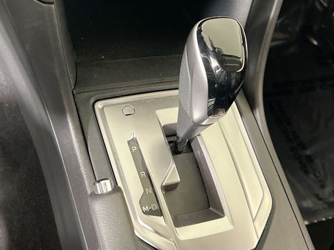 Used 2023 Subaru Crosstrek 2.0i Premium image 16