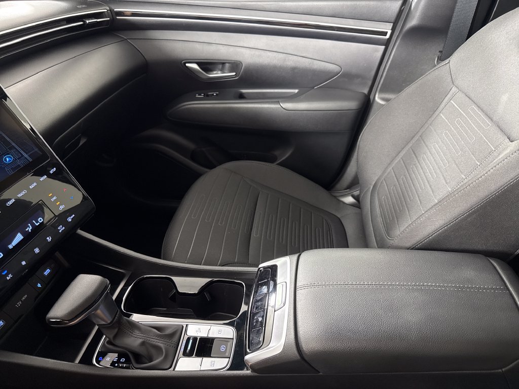 Certified 2024 Hyundai Santa Cruz SEL w/ Activity Package FWD image 24