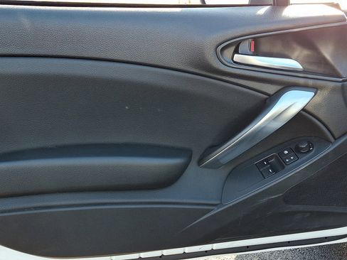 Used 2020 FIAT 124 Spider Abarth w/ Convenience Group image 12