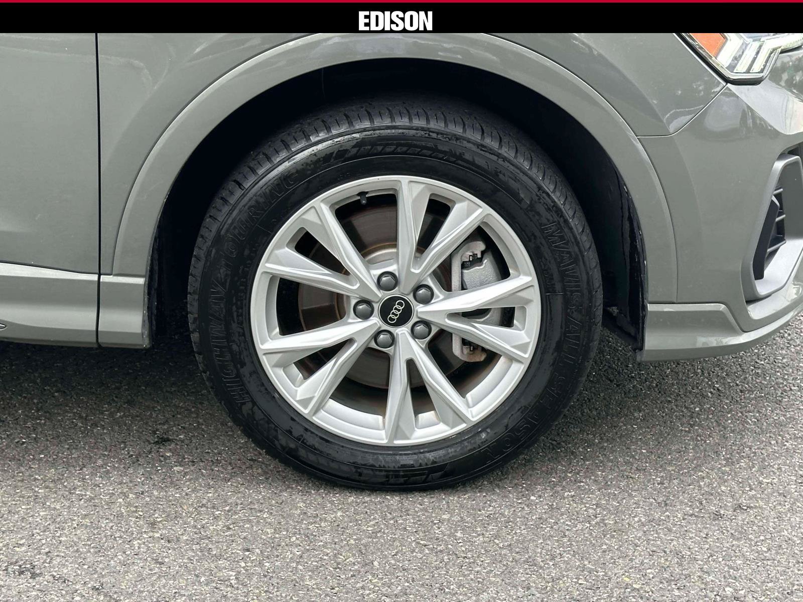 Used 2025 Audi Q3 2.0T Premium AWD/4WD image 6
