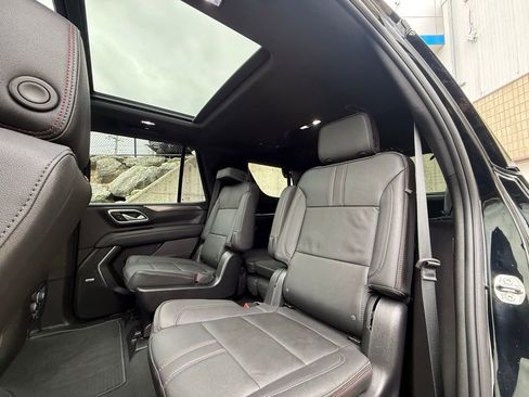 Used 2023 Chevrolet Tahoe RST w/ Luxury Package image 17