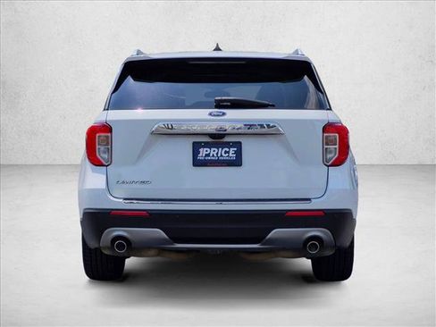 Used 2021 Ford Explorer Limited w/ Equipment Group 301A RWD image 7