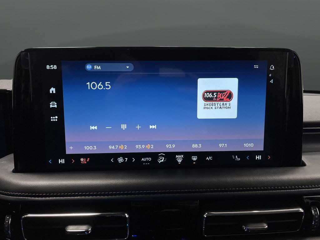 Used 2025 Lincoln Aviator Reserve AWD/4WD image 19