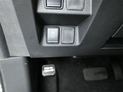 New 2026 Nissan Frontier SV image 25