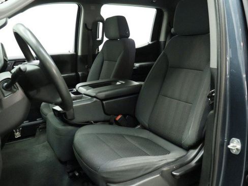 Used 2020 Chevrolet Silverado 1500 Custom w/ Custom Value Package RWD image 8