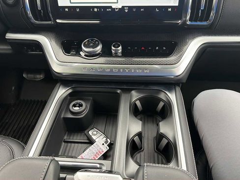 New 2026 Ford Expedition Max Platinum w/ Stealth Performance Package image 41