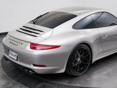 Used 2012 Porsche 911 Carrera S image 11