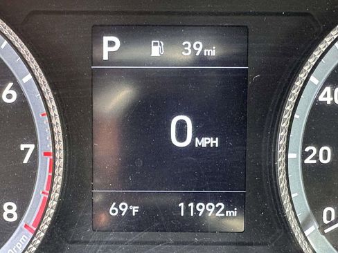 Used 2023 Hyundai Sonata SE FWD image 29