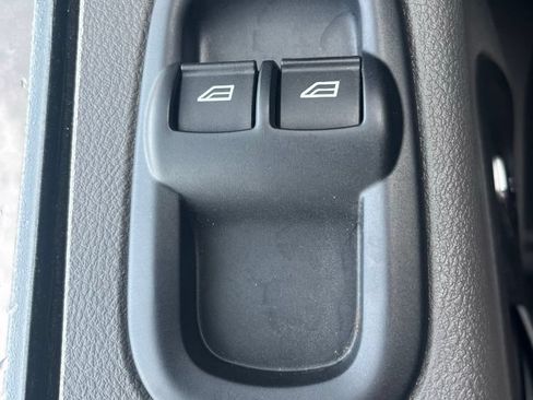 Used 2023 Ford Transit 350 148 Medium Roof AWD image 7