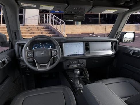 New 2026 Ford Bronco Badlands AWD/4WD image 9