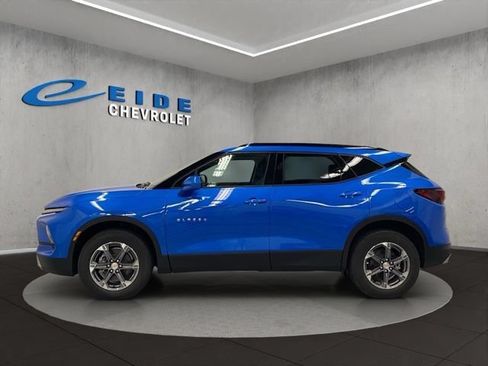 New 2026 Chevrolet Blazer LT w/ Convenience Package AWD/4WD image 5