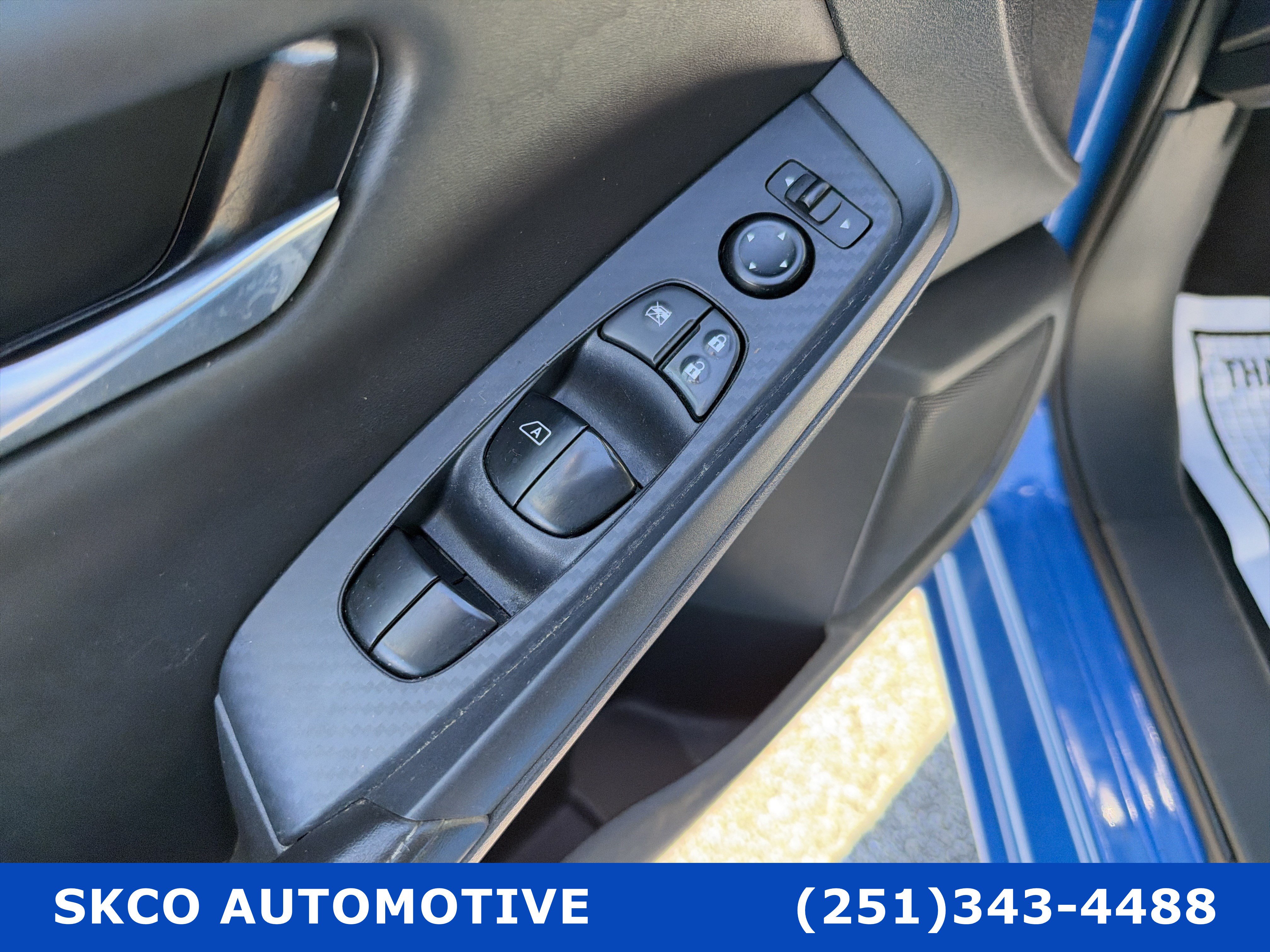 Used 2024 Nissan Sentra SV FWD image 22