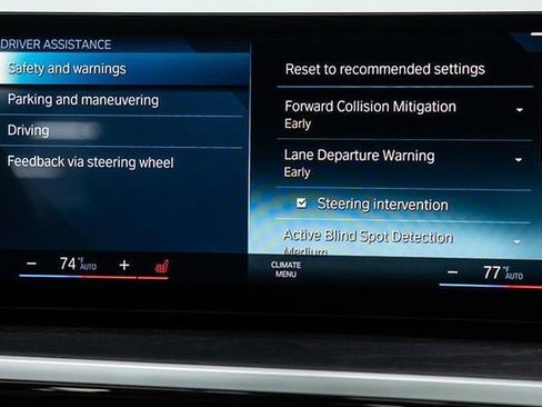 Used 2023 BMW 330e xDrive w/ Premium Package image 30