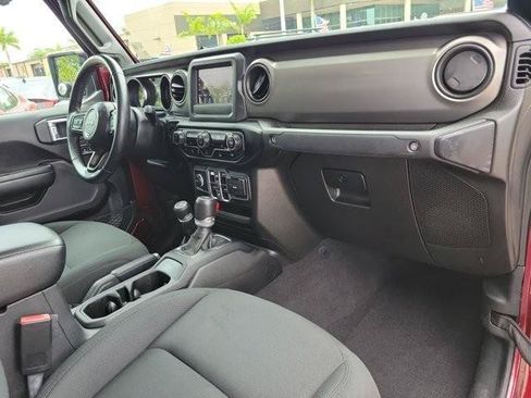 Used 2021 Jeep Gladiator Sport AWD/4WD image 12