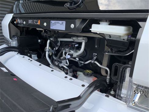 Used 2024 Chevrolet Brightdrop 600 w/ Commercial Equipment Package AWD/4WD image 12