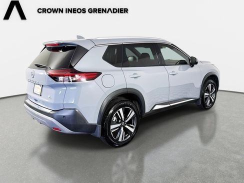 Used 2021 Nissan Rogue SL w/ Premium Package FWD image 5
