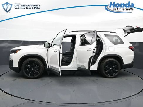 New 2026 Honda Pilot Black Edition image 35