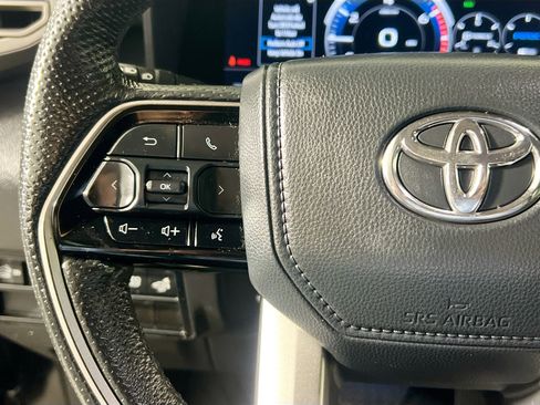 Used 2024 Toyota Tundra Limited image 18
