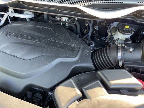 Used 2023 Honda Odyssey Elite image 27