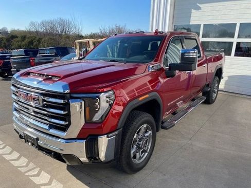 Used 2025 GMC Sierra 2500 SLT image 1