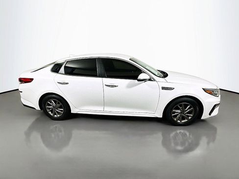 Used 2019 Kia Optima LX image 8