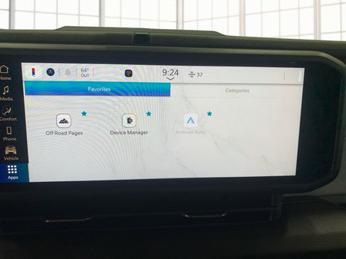 New 2025 Jeep Gladiator Sport image 30