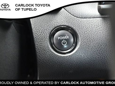 Used 2025 Toyota Camry LE w/ Convenience Package FWD image 17