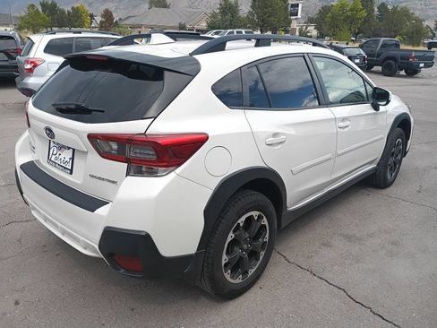 Used 2023 Subaru Crosstrek 2.0i Premium AWD/4WD image 5