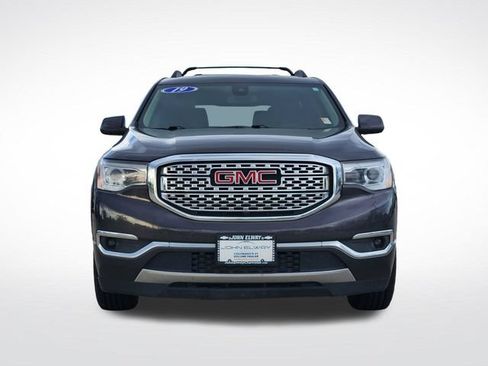 Used 2019 GMC Acadia Denali w/ Technology Package AWD/4WD image 2