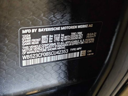 Certified 2025 BMW iX xDrive50 w/ Sport Package AWD/4WD image 34