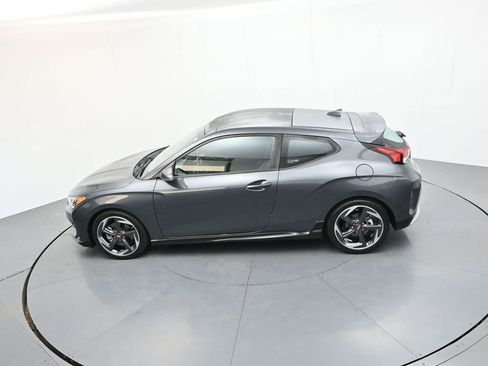 Used 2020 Hyundai Veloster Turbo FWD image 21