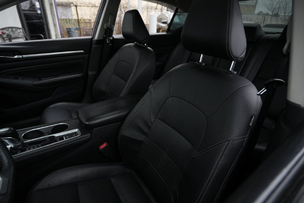 Used 2019 Nissan Altima 2.5 Platinum AWD/4WD image 18