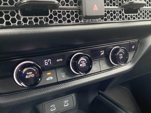 Certified 2026 Honda HR-V Sport image 20