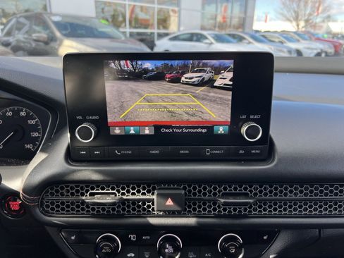 Used 2023 Honda HR-V Sport image 18