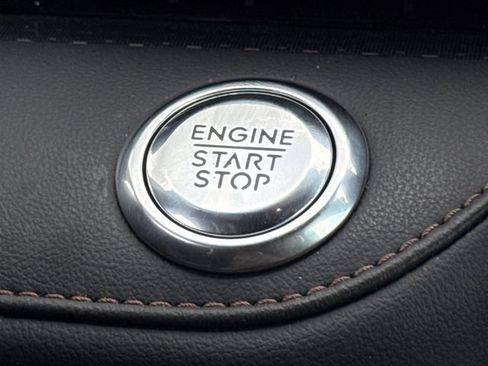 Used 2024 Lincoln Nautilus Reserve w/ Equipment Group 202A AWD/4WD image 44