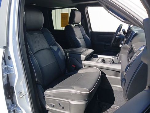 Used 2025 RAM 3500 Limited image 39