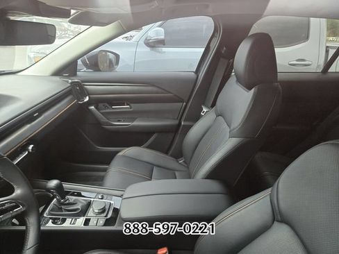 Used 2025 MAZDA CX-50 AWD 2.5 S w/ Premium Plus Pkg image 2