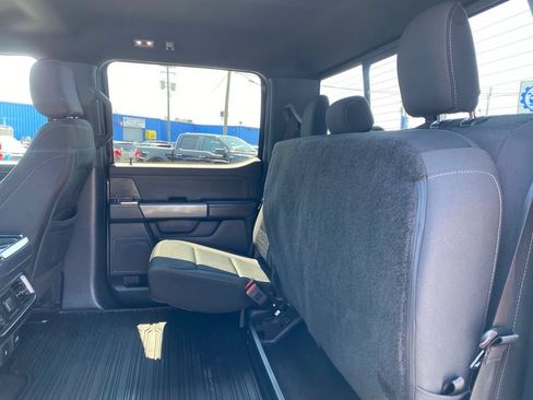 Used 2022 Ford F150 XLT w/ Equipment Group 302A High AWD/4WD image 15