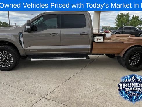 Used 2023 Ford F350 Lariat AWD/4WD image 8