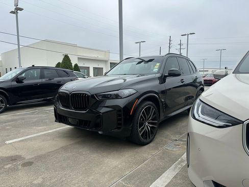 Certified 2025 BMW X5 sDrive40i w/ M Sport Package image 1