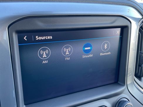 Used 2023 Chevrolet Silverado 2500 LT w/ Convenience Package image 17